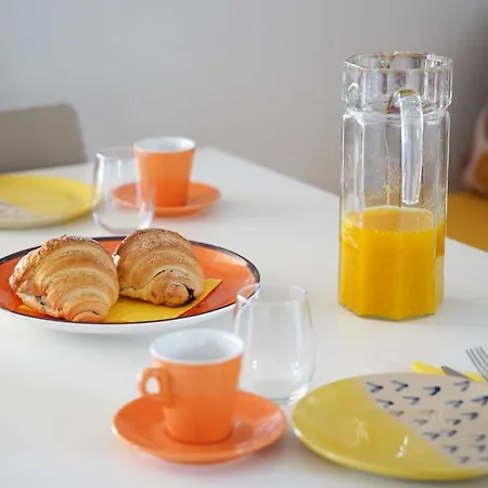 بيت للعطل Holiday Artina 1 *